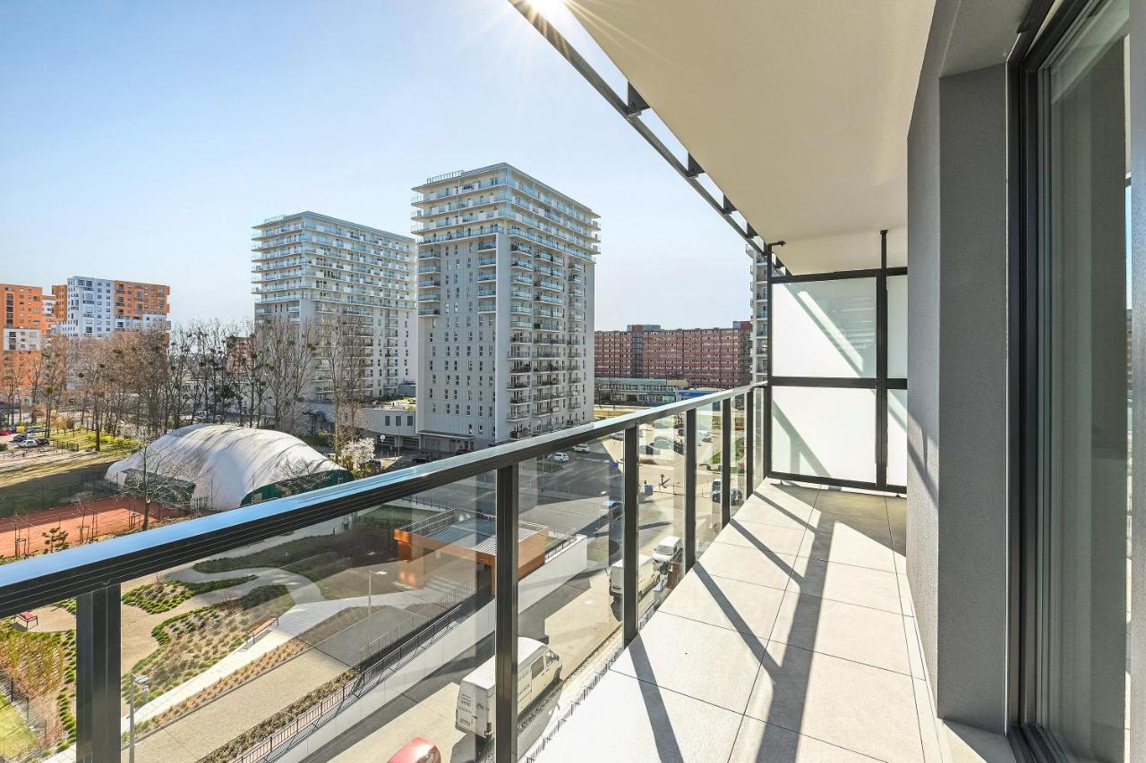 Apartament Nadmorskie Spektrum & Parking Danzica Esterno foto