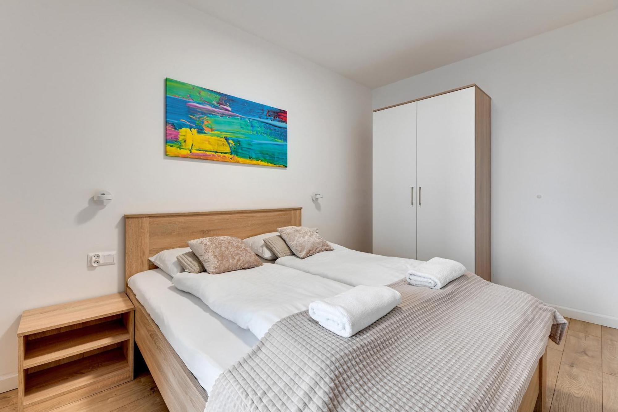 Apartament Nadmorskie Spektrum & Parking Danzica Esterno foto