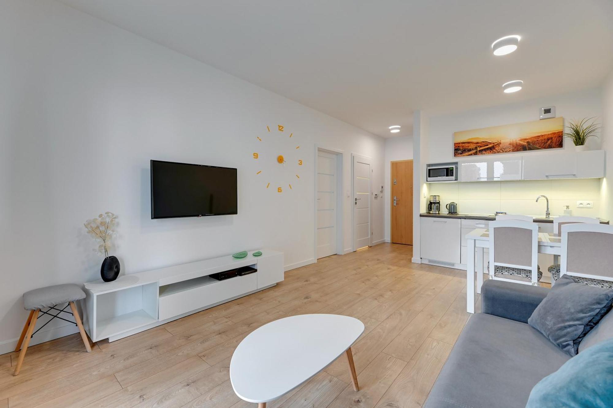 Apartament Nadmorskie Spektrum & Parking Danzica Esterno foto